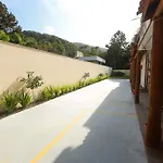 CURTA O VERÃO DE BC COM ESTILO! Casa no Estaleiro